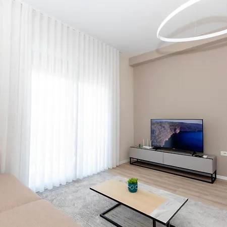Imperial Visar Marina Apartment Vlorë