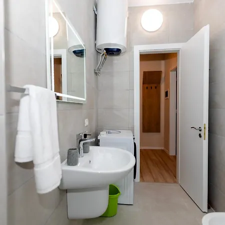 Imperial Visar Marina Vlorë